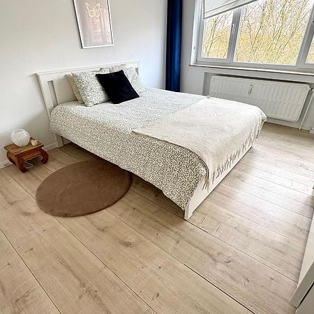 Charming Two Bedroom Flat - Nato - Brussel Buitenkant foto